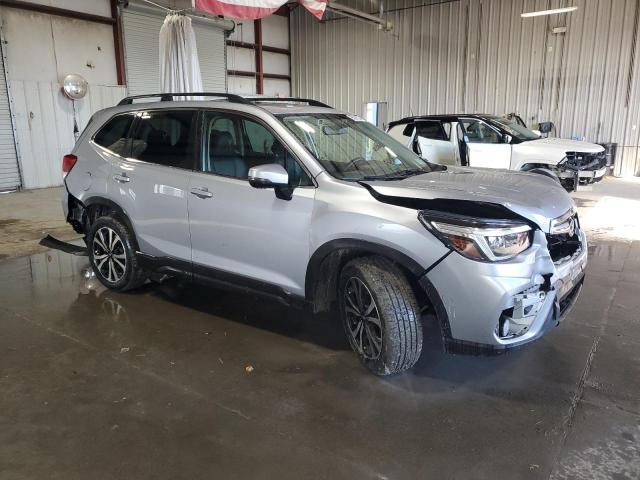  SUBARU FORESTER 2021 Сріблястий