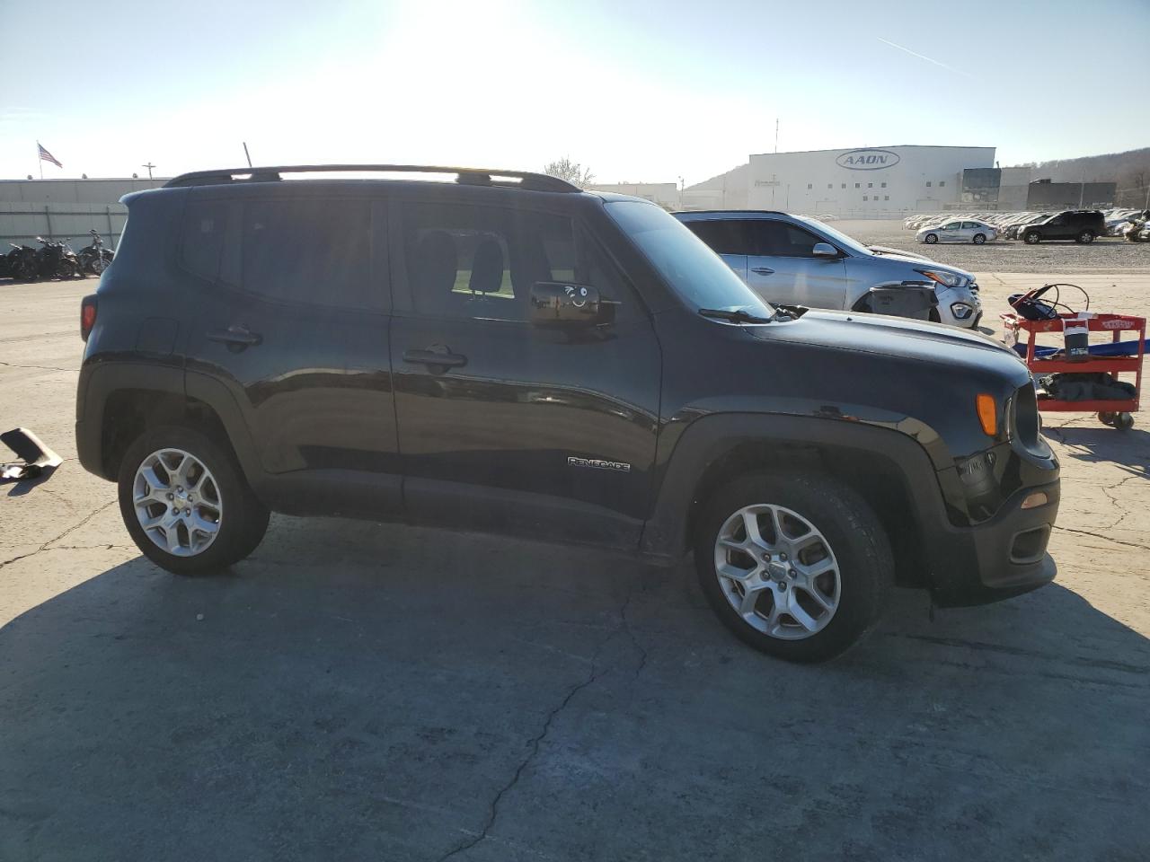 2018 Jeep Renegade - Image 4