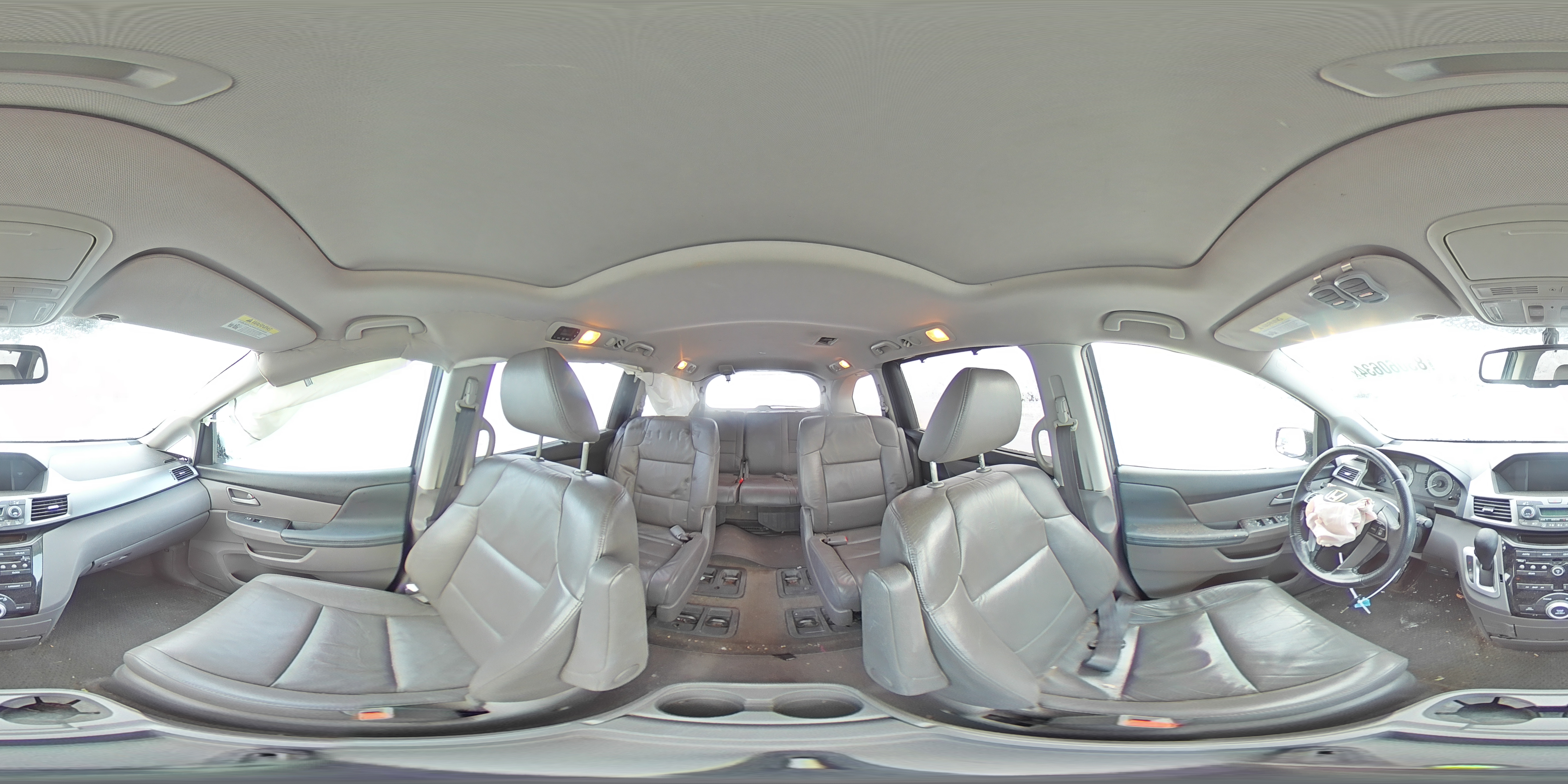 2013 Honda Odyssey - Image 14