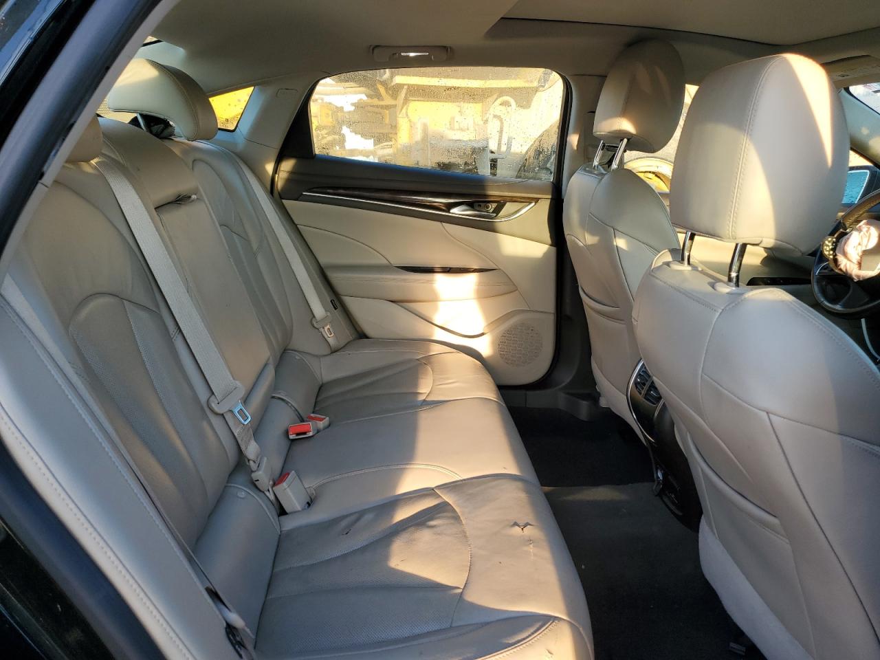 2017 Buick LaCrosse - Image 10