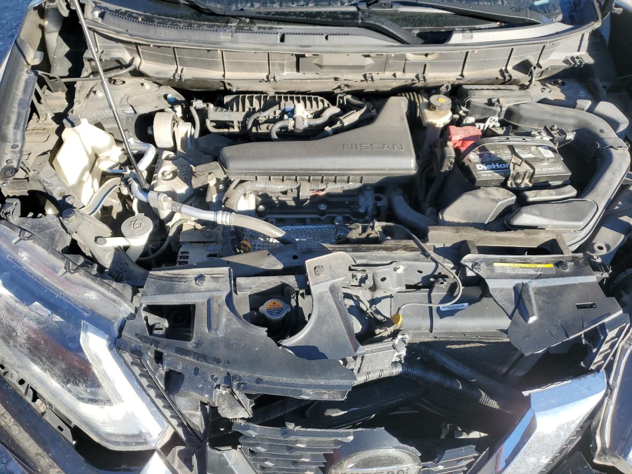 2020 Nissan Rogue - Image 13