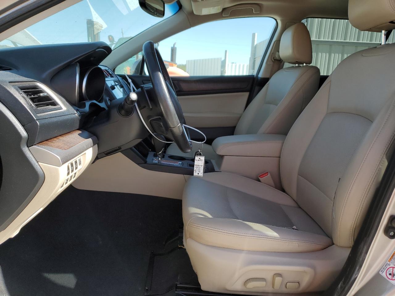 2015 Subaru Outback - Image 7