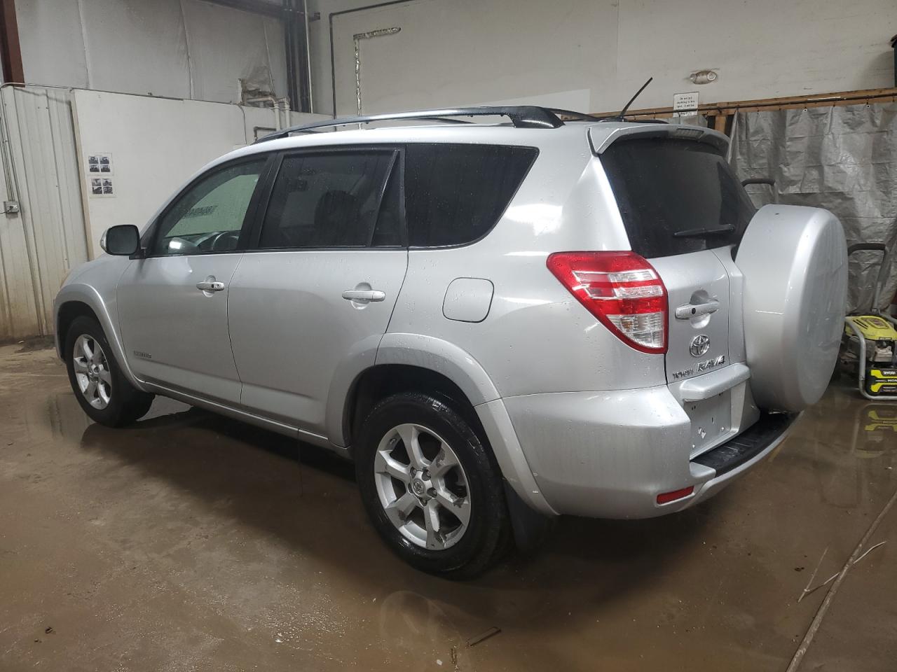 2010 Toyota RAV 4 - Image 2