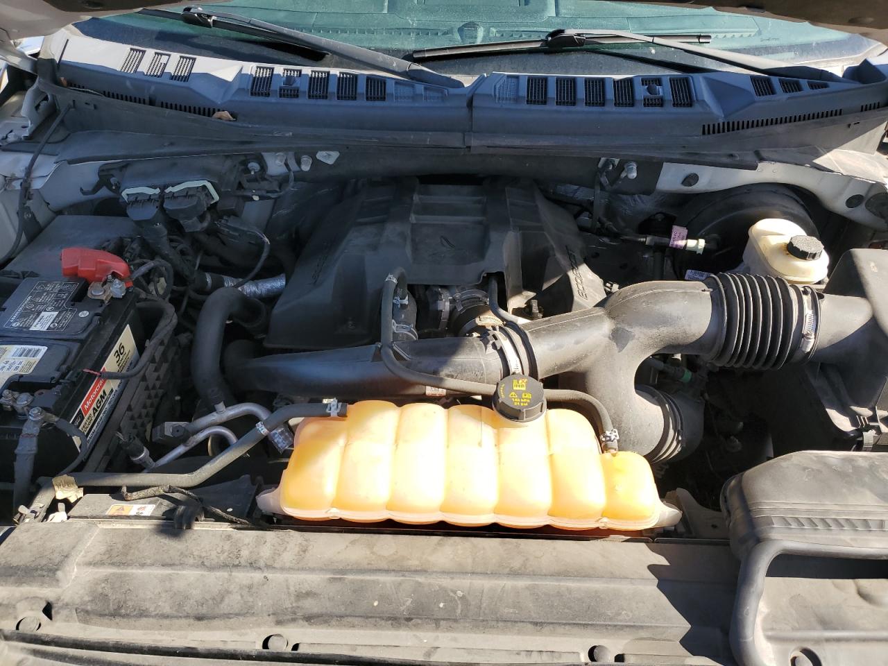 2015 Ford F-150 - Image 11