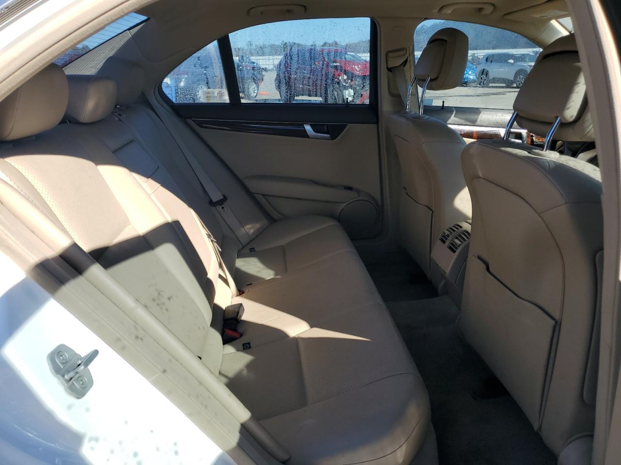 2014 Mercedes-Benz C-klasse - Image 10