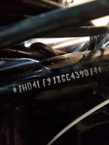 2016 HARLEY-DAVIDSON XL883 IRON 883