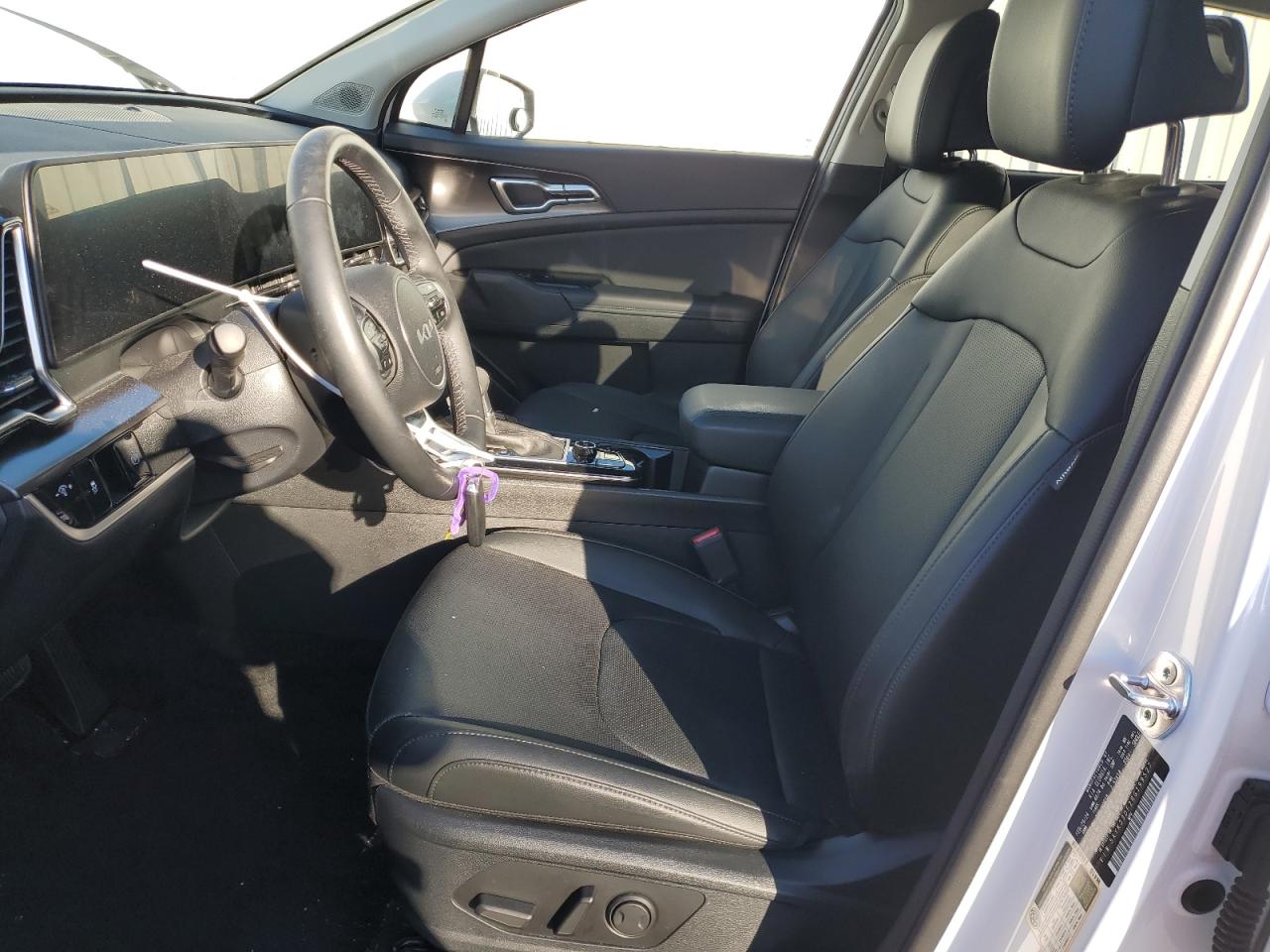 2024 Kia Sportage - Image 7