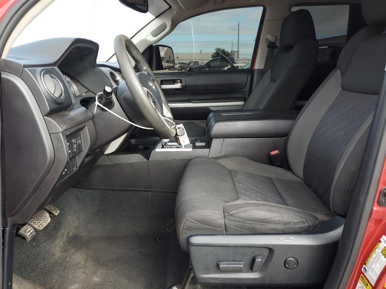 2015 Toyota Tundra - Image 7