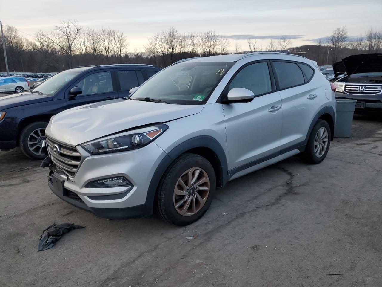 VIN KM8J3CA46JU830759 2018 HYUNDAI TUCSON no.1