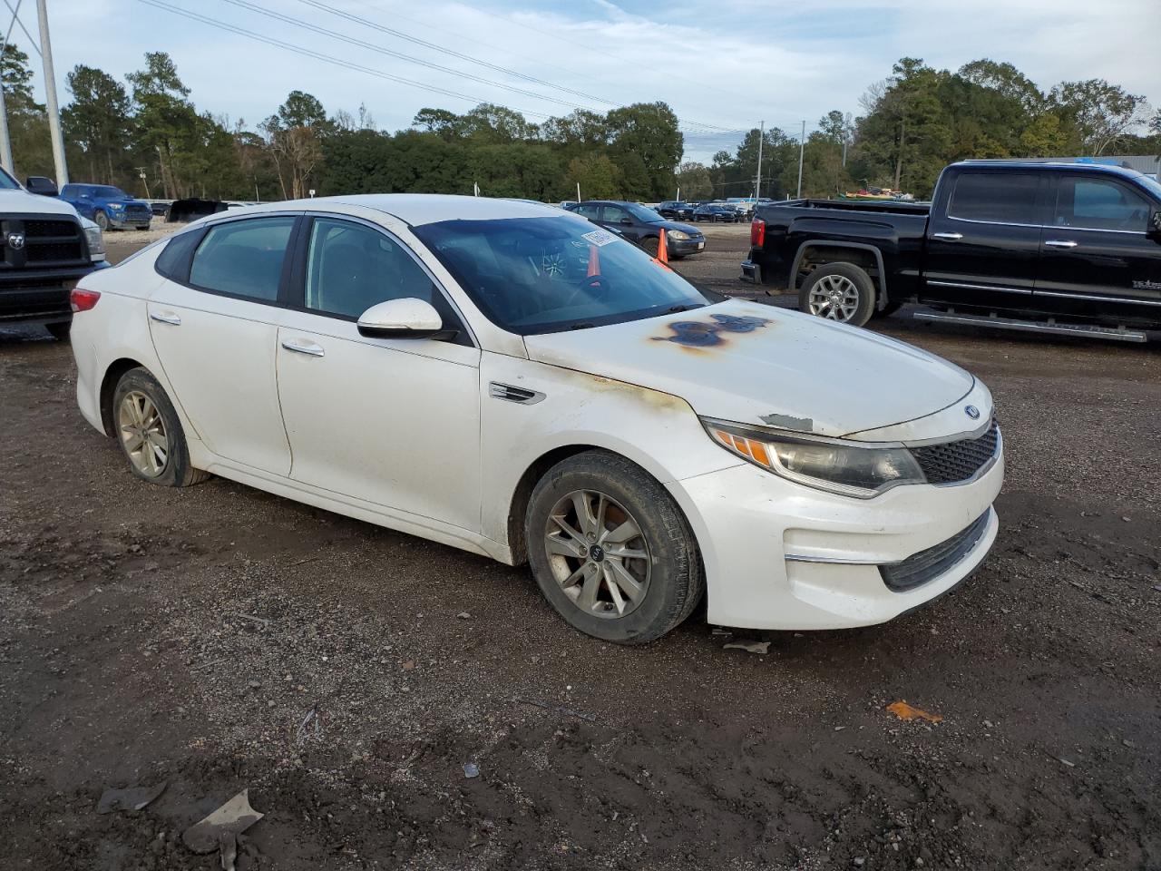 2017 Kia Optima - Image 4