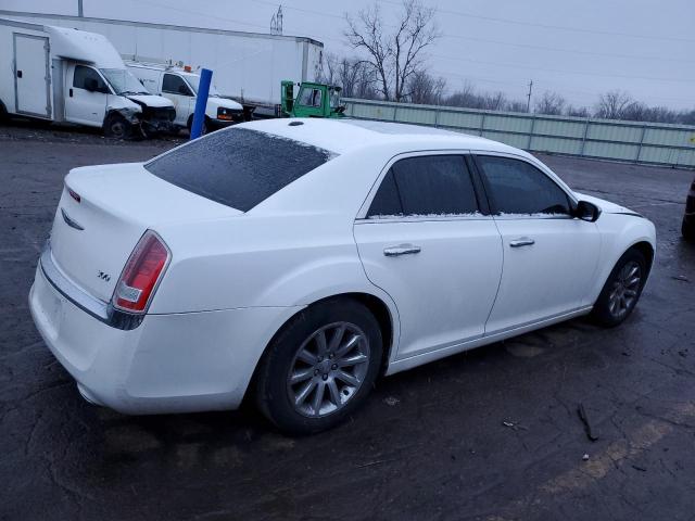 Sedans CHRYSLER 300 2012 White