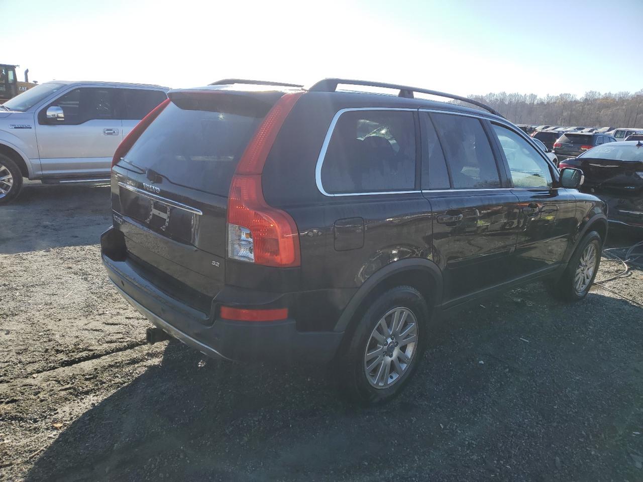 2008 Volvo XC90 - Image 3
