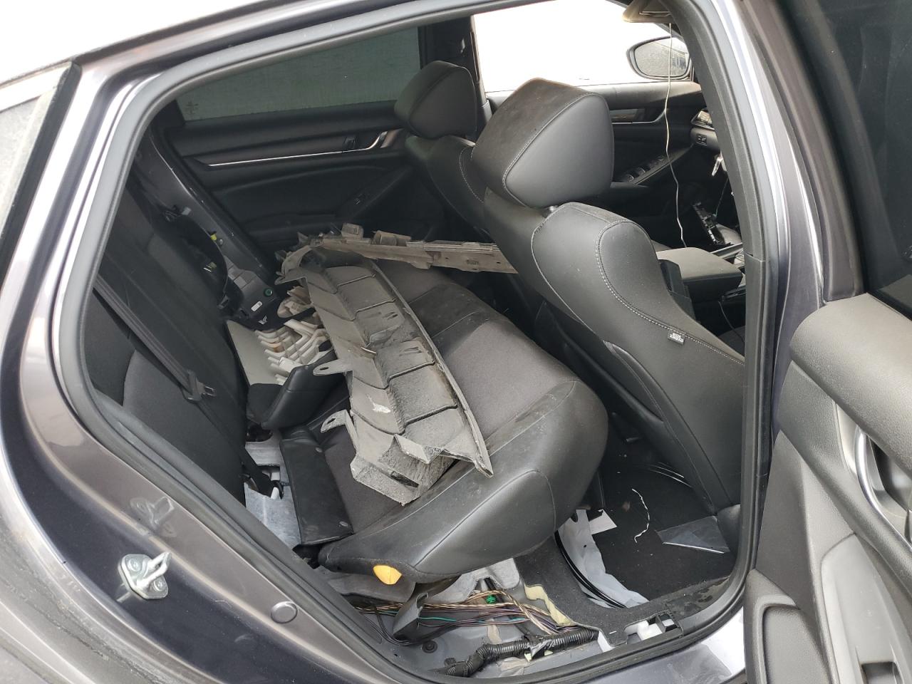 2020 Honda Accord - Image 10