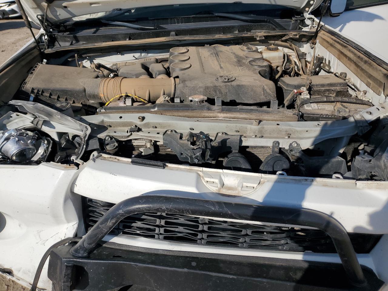 2019 Toyota 4Runner - Image 12