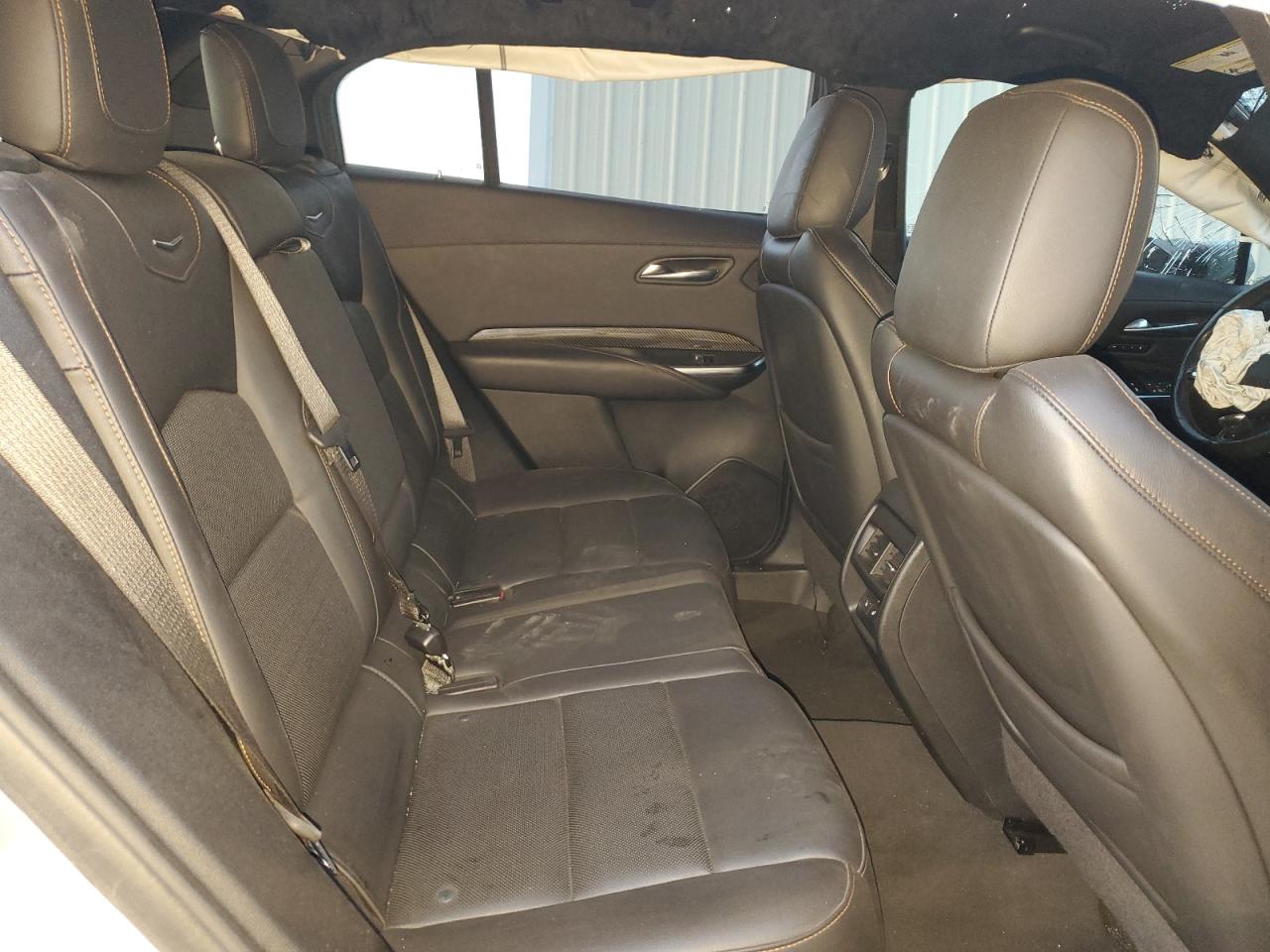 2021 Cadillac XT4 - Image 10