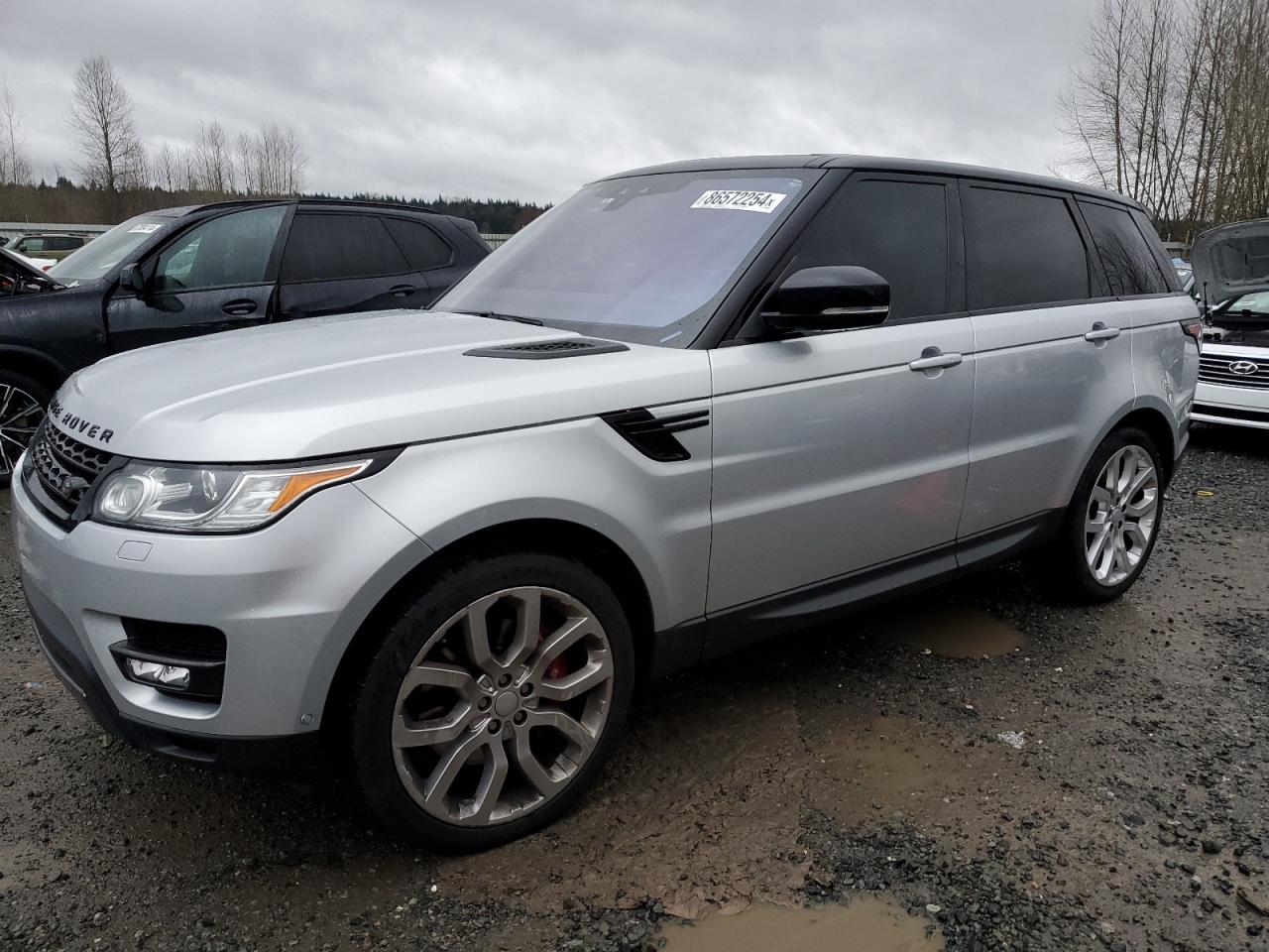 VIN SALWR2FE2HA132030 2017 LAND ROVER RANGEROVER no.1