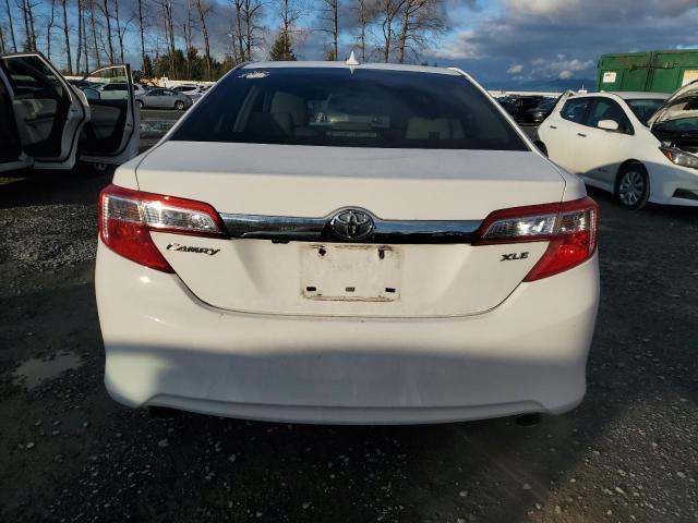  TOYOTA CAMRY 2012 Белы