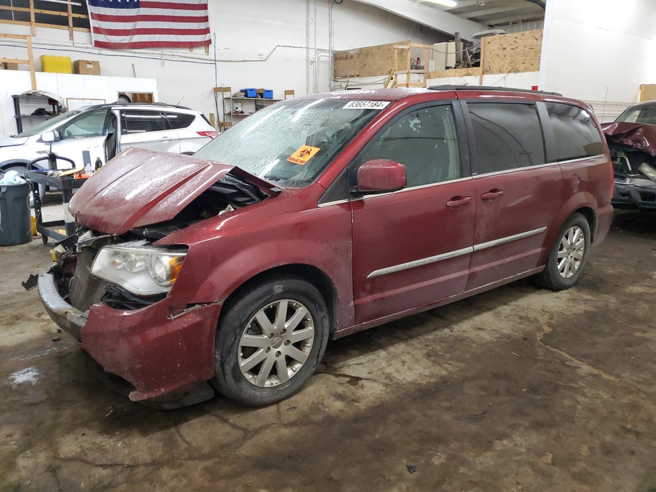 VIN 2C4RC1BG9ER229272 2014 CHRYSLER MINIVAN no.1