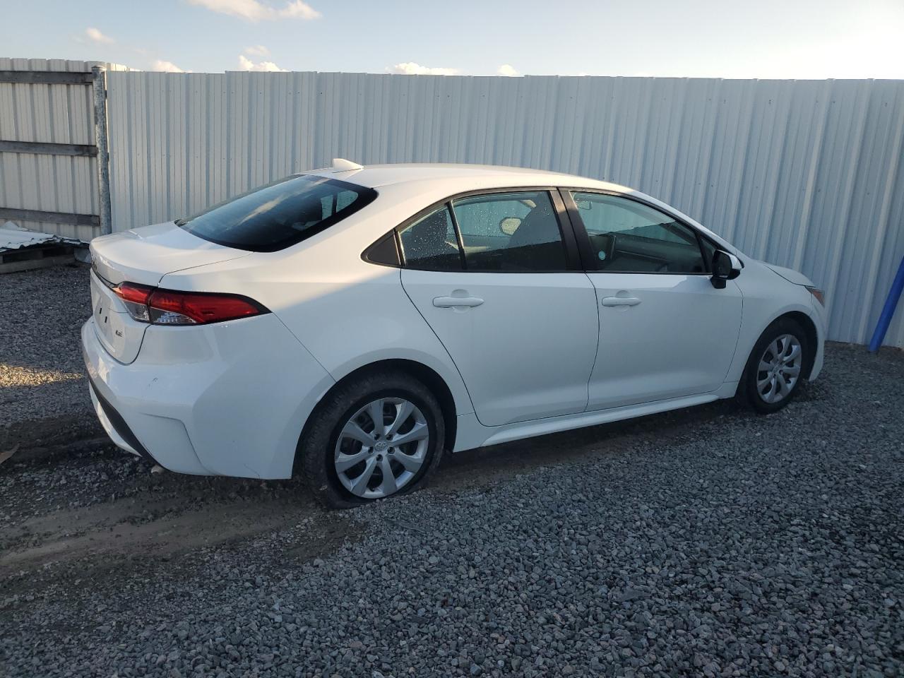 2021 Toyota Corolla - Image 3