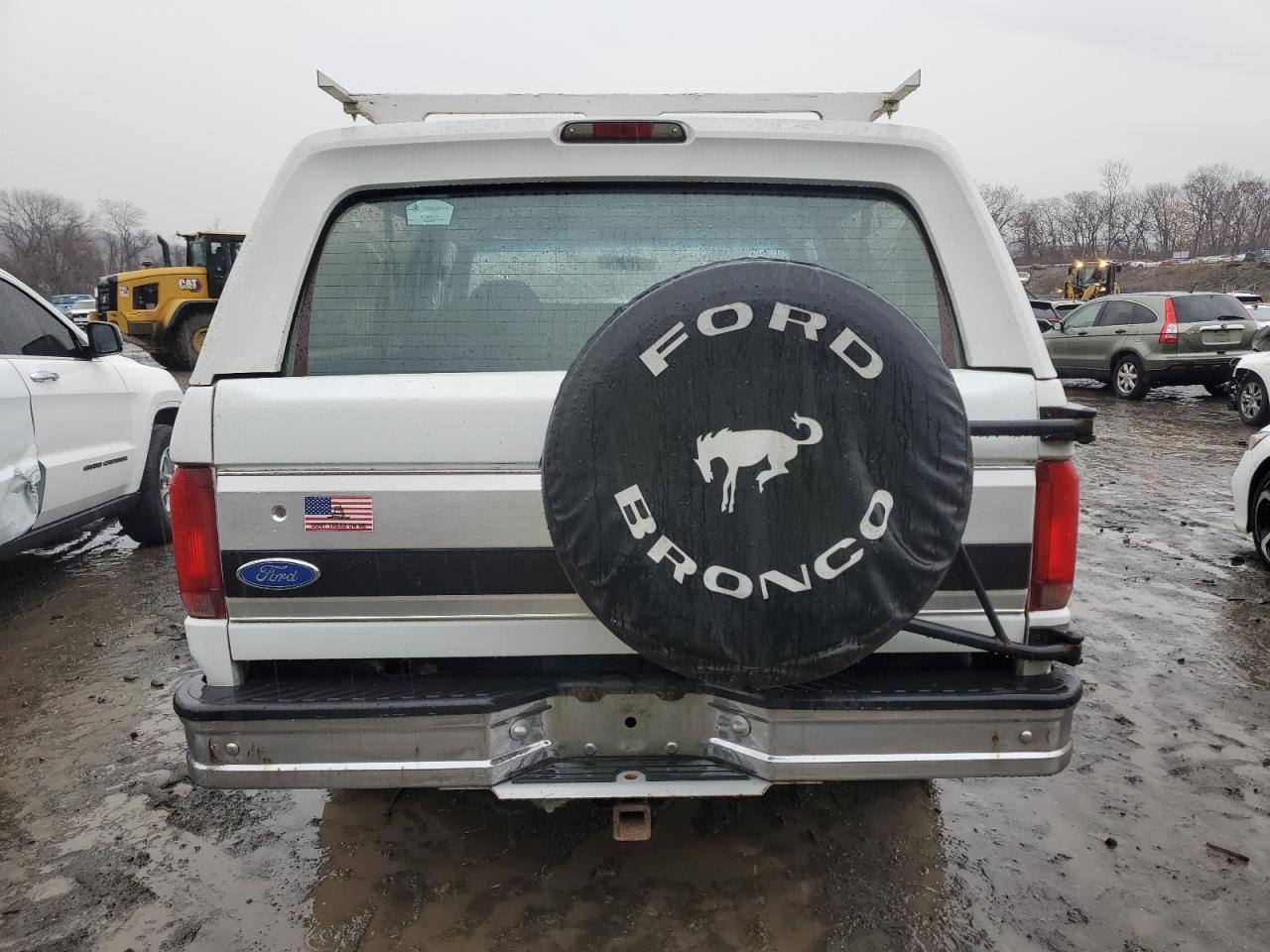 1995 Ford Bronco U100 VIN: 1FMEU15N6SLC13228 Lot: 84233314