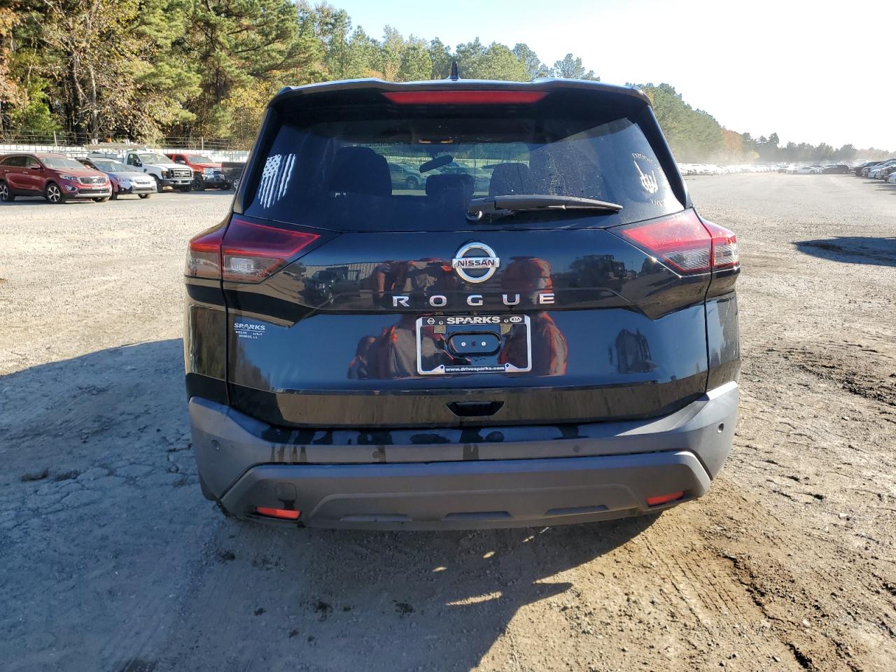 2021 Nissan Rogue - Image 6