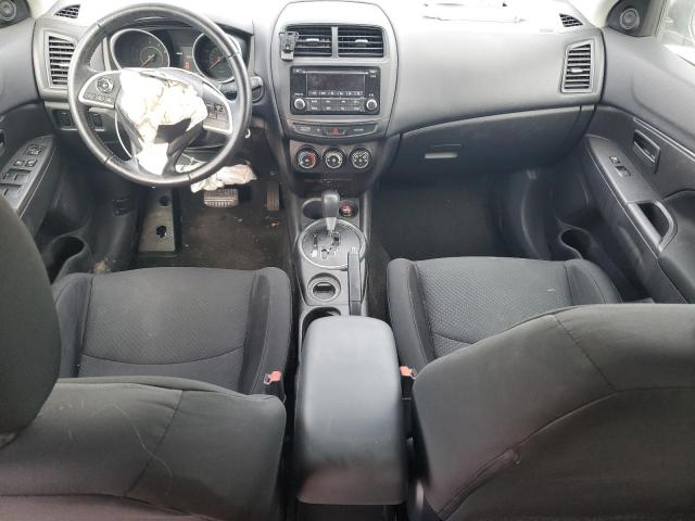 Parquets MITSUBISHI OUTLANDER 2015 Biały