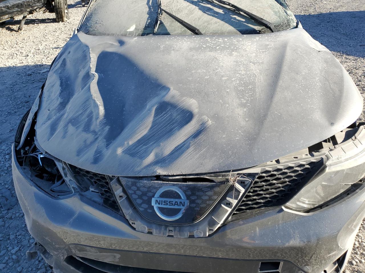 2018 Nissan Rogue - Image 13
