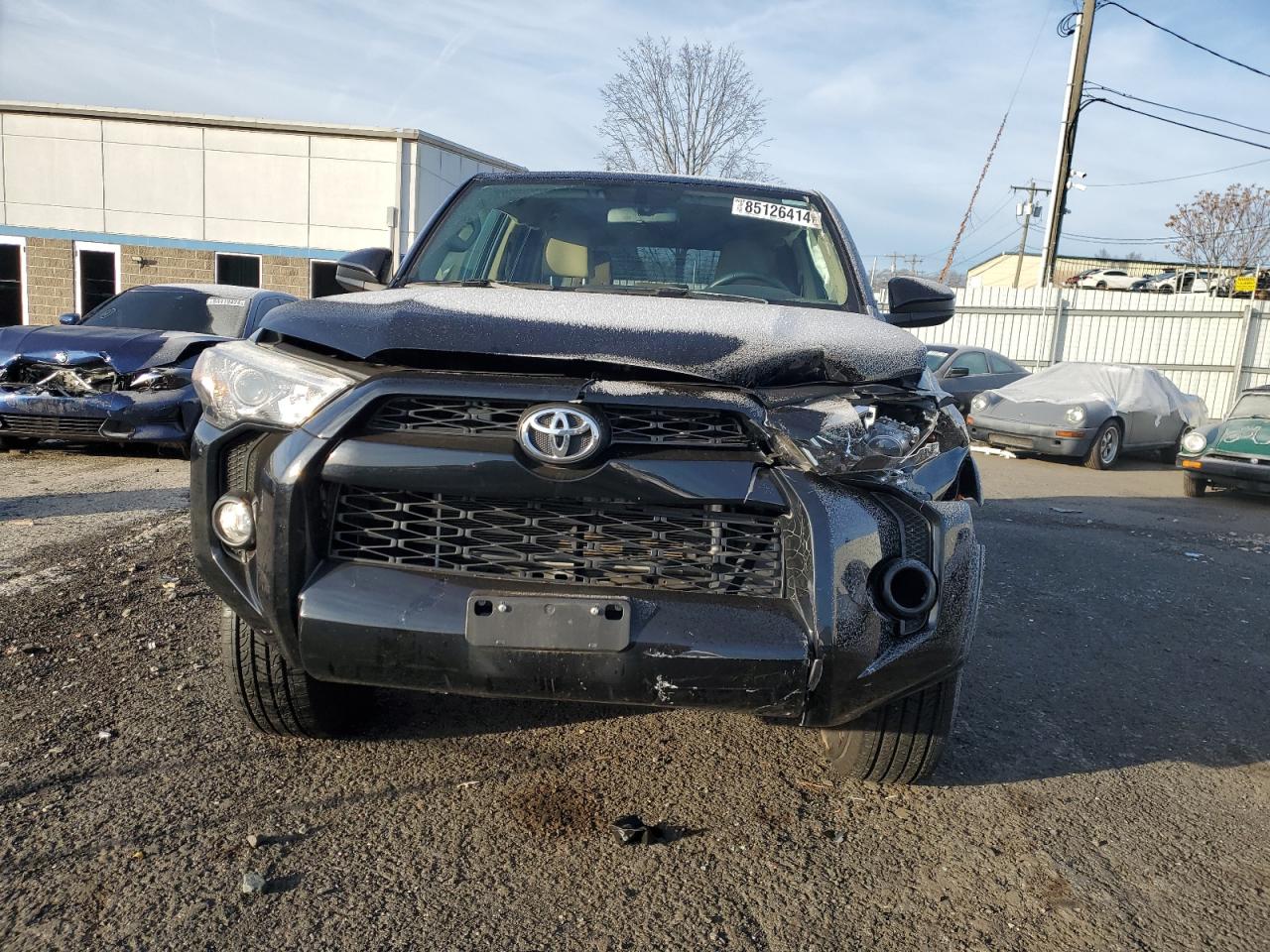 VIN JTEBU5JR6J5511624 2018 TOYOTA 4RUNNER no.5