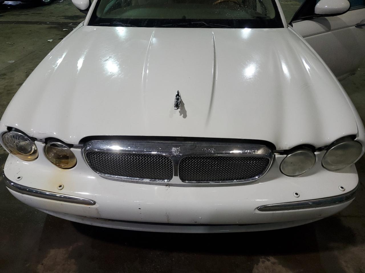 2006 Jaguar XJ - Image 11