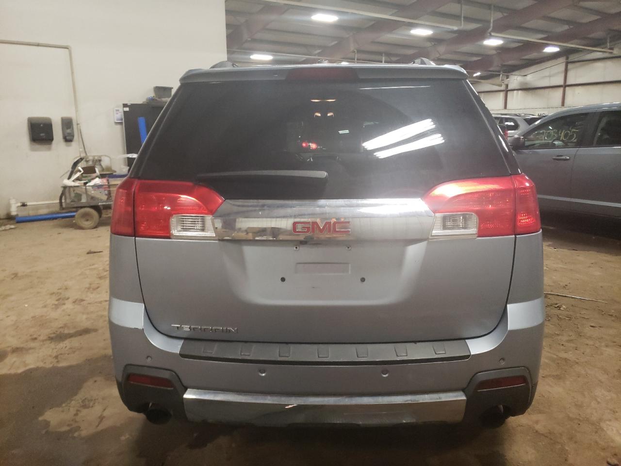 2015 GMC Terrain - Image 6