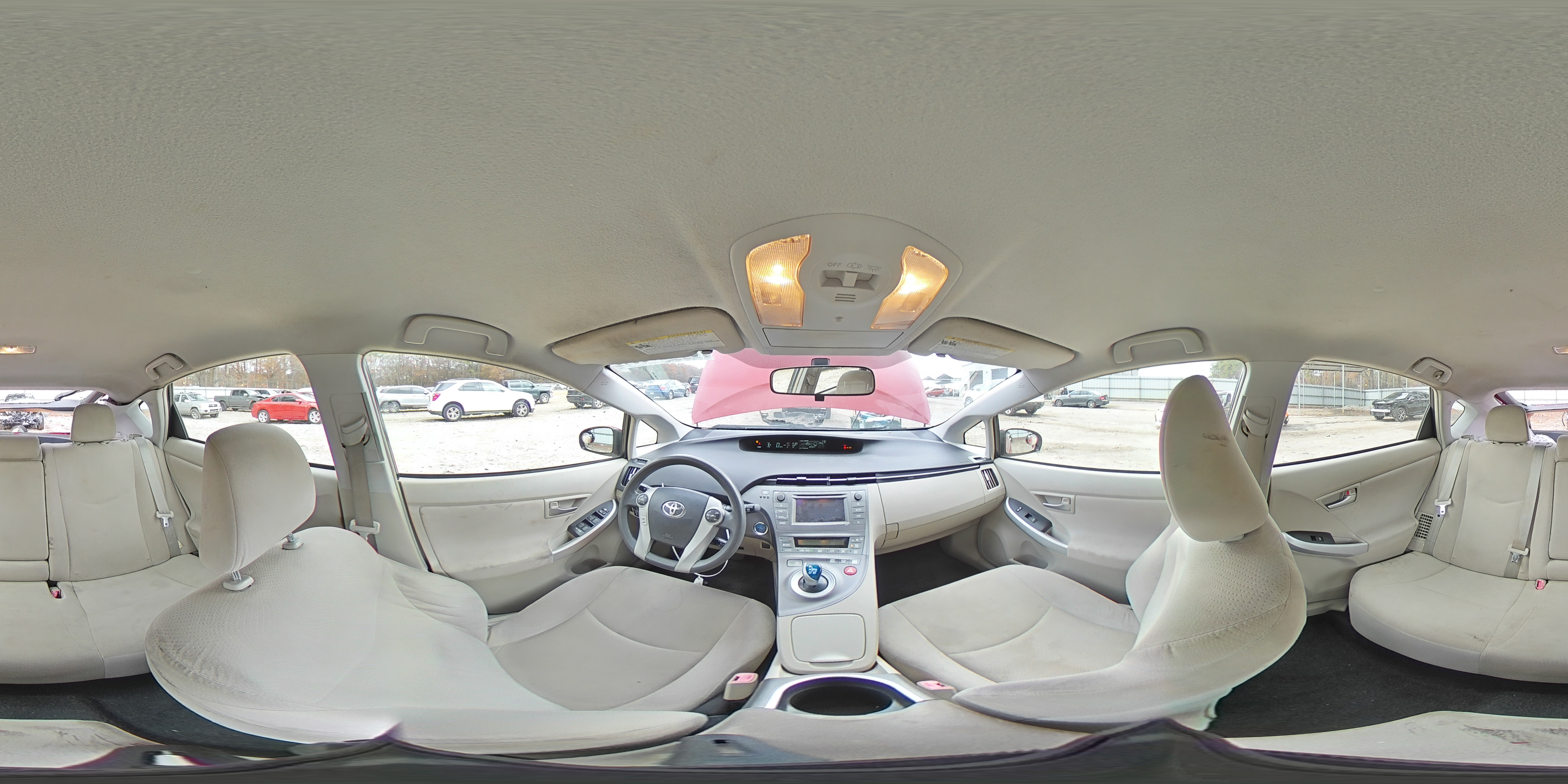 2012 Toyota Prius - Image 15