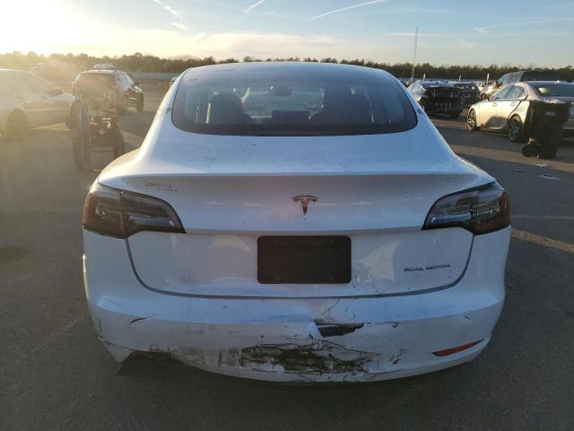  TESLA MODEL 3 2020 Білий