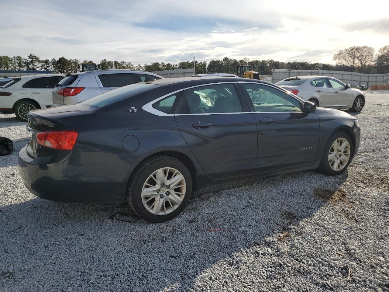 VIN 2G11Y5SL2E9112824 2014 CHEVROLET IMPALA no.3