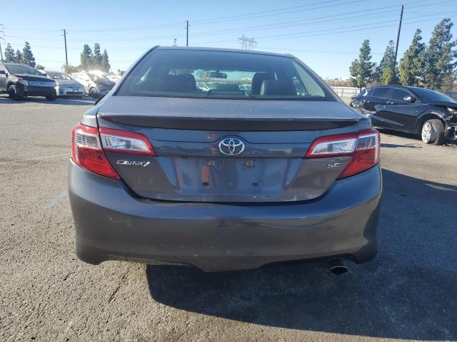  TOYOTA CAMRY 2014 Szary