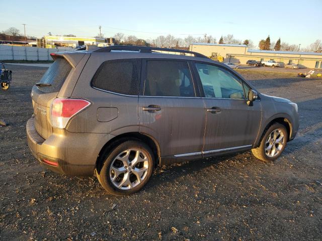  SUBARU FORESTER 2017 Серый