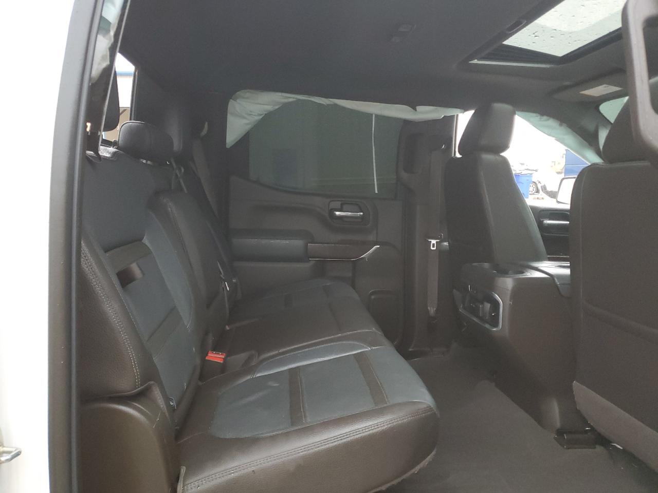 2019 GMC Sierra - Image 10