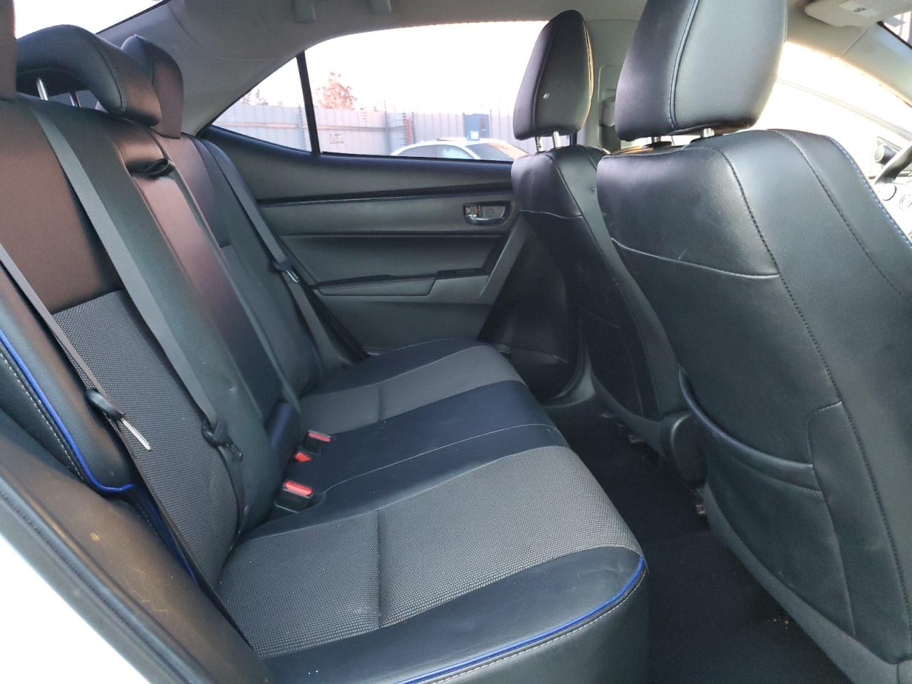 2018 Toyota Corolla - Image 10
