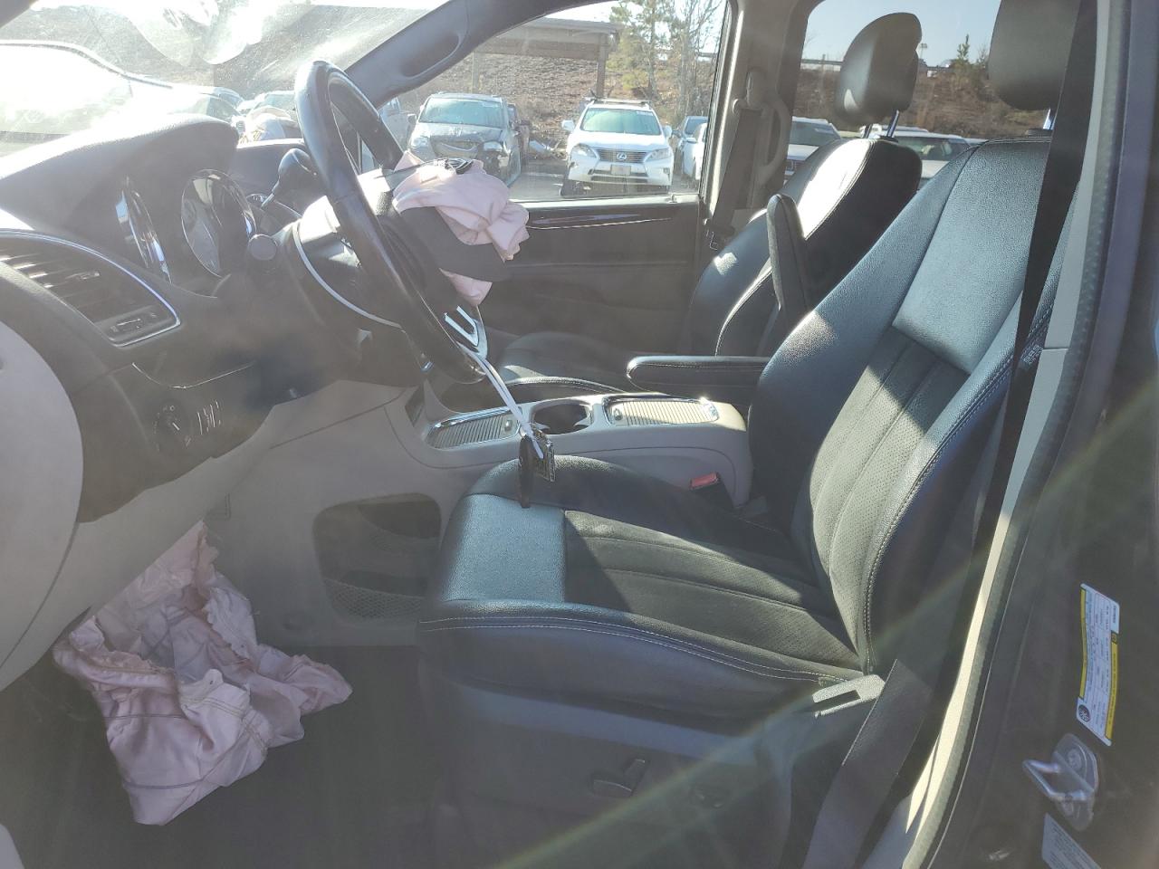 2016 Dodge Caravan - Image 7