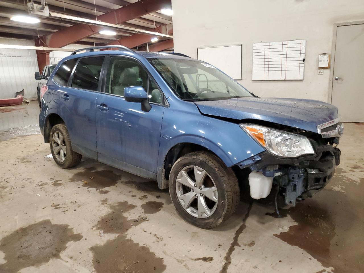 VIN JF2SJAGC8GH560745 2016 SUBARU FORESTER no.4