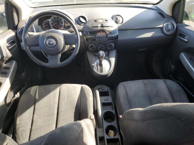 Хетчбеки MAZDA 2 2012 Зелений