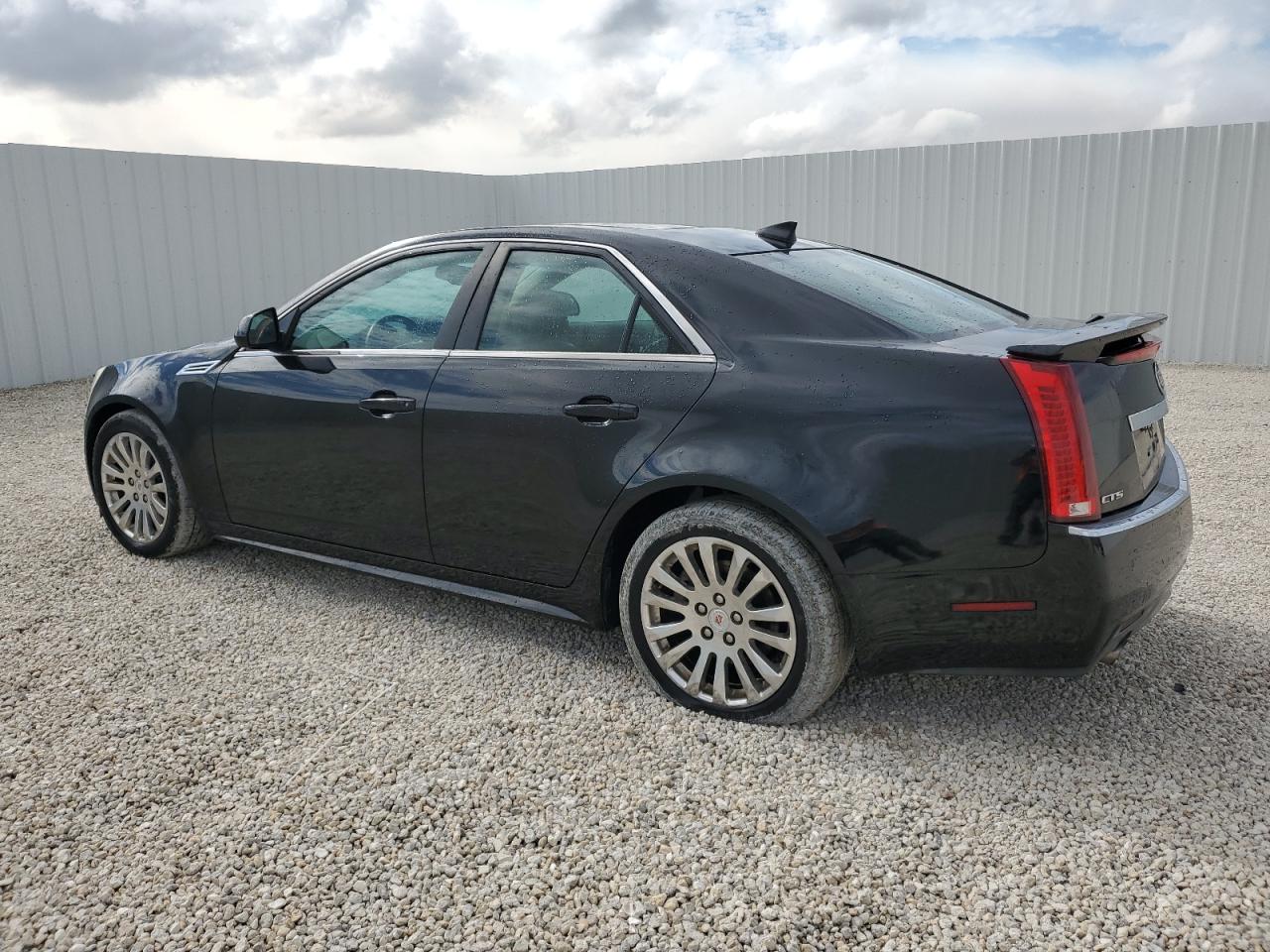 2010 Cadillac CTS - Image 2
