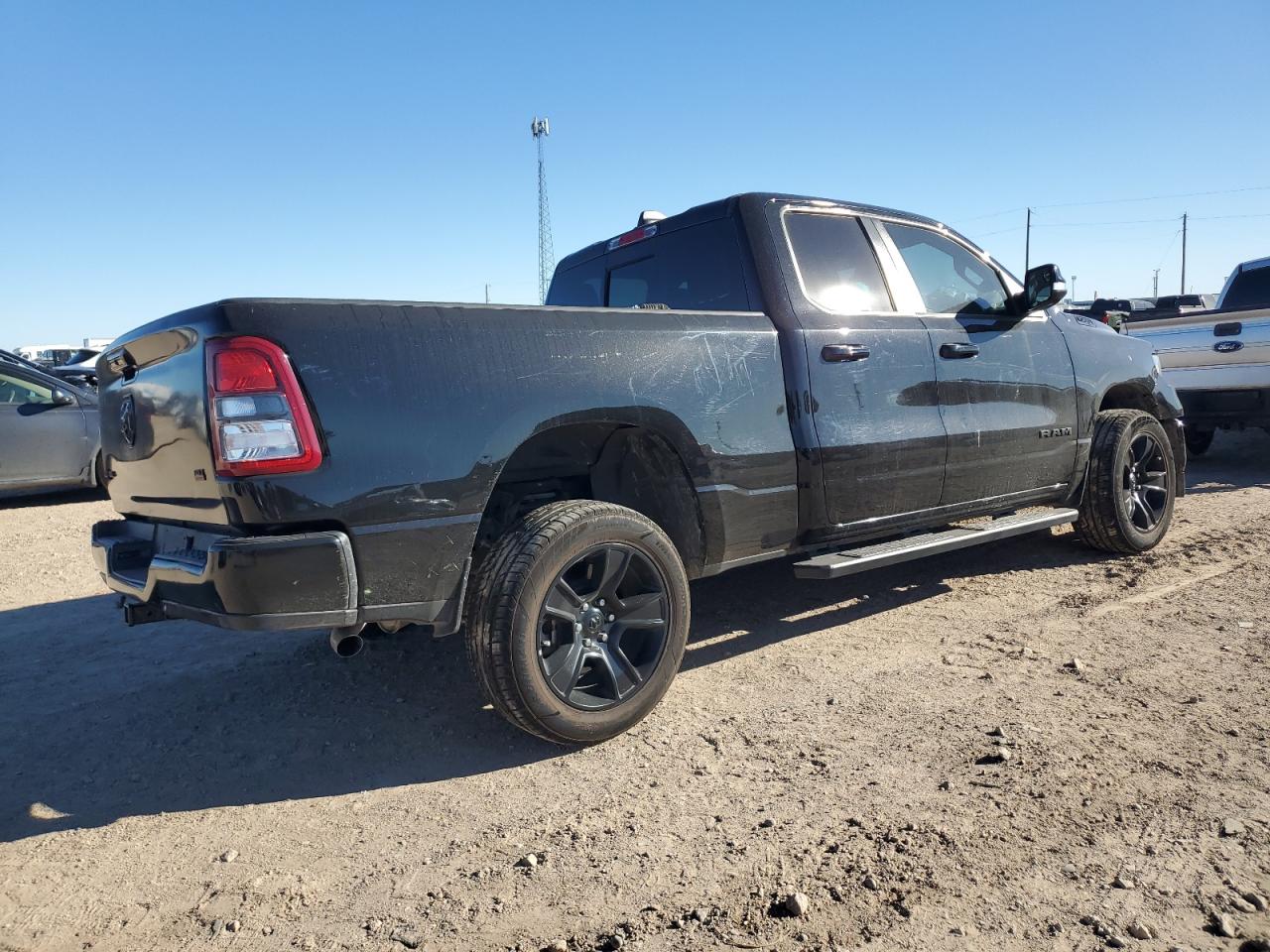 2021 RAM 1500 - Image 3