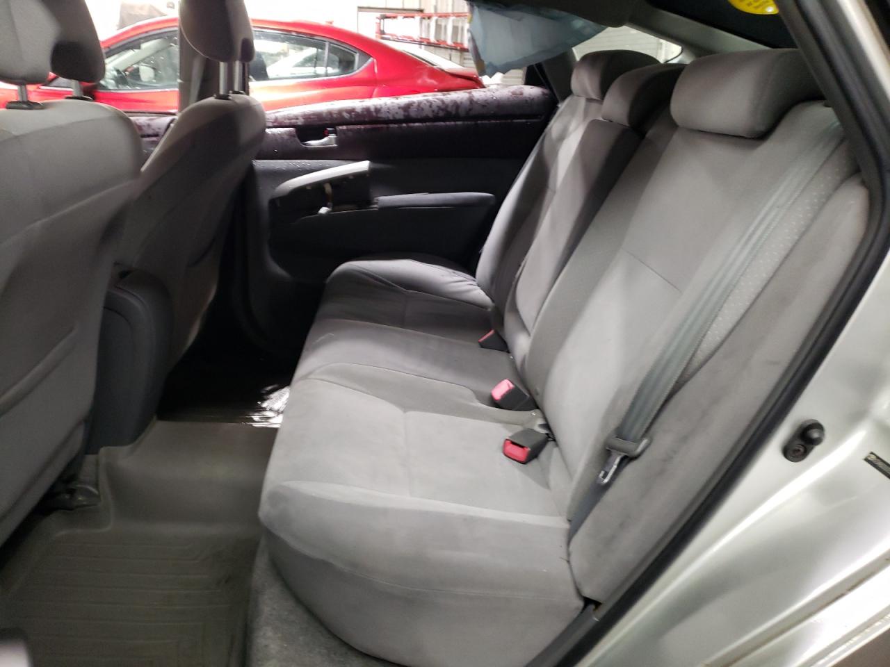 2005 Toyota Prius - Image 10