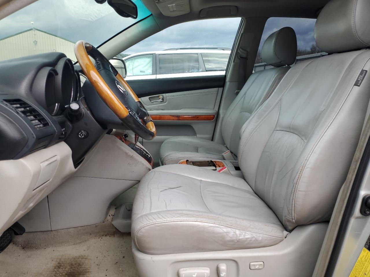 2006 Lexus RX - Image 7