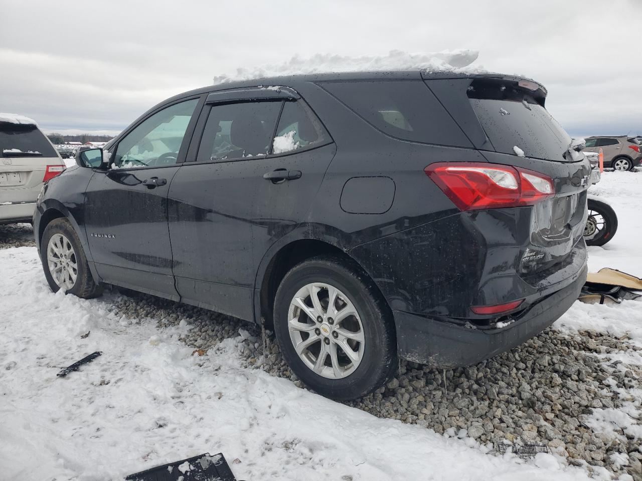 2020 Chevrolet Equinox - Image 2
