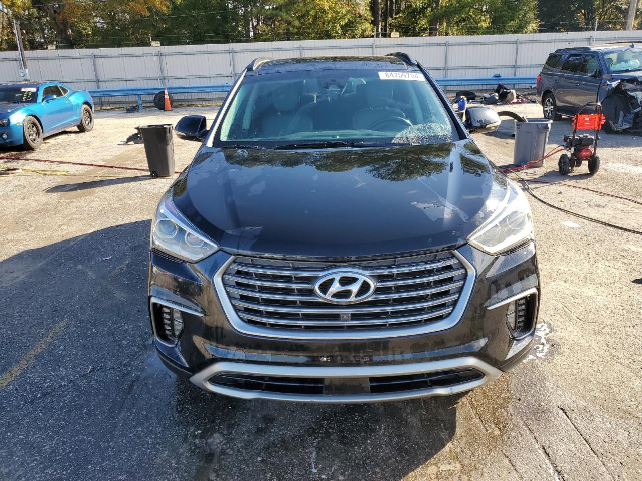 2017 Hyundai Santa Fe - Image 5