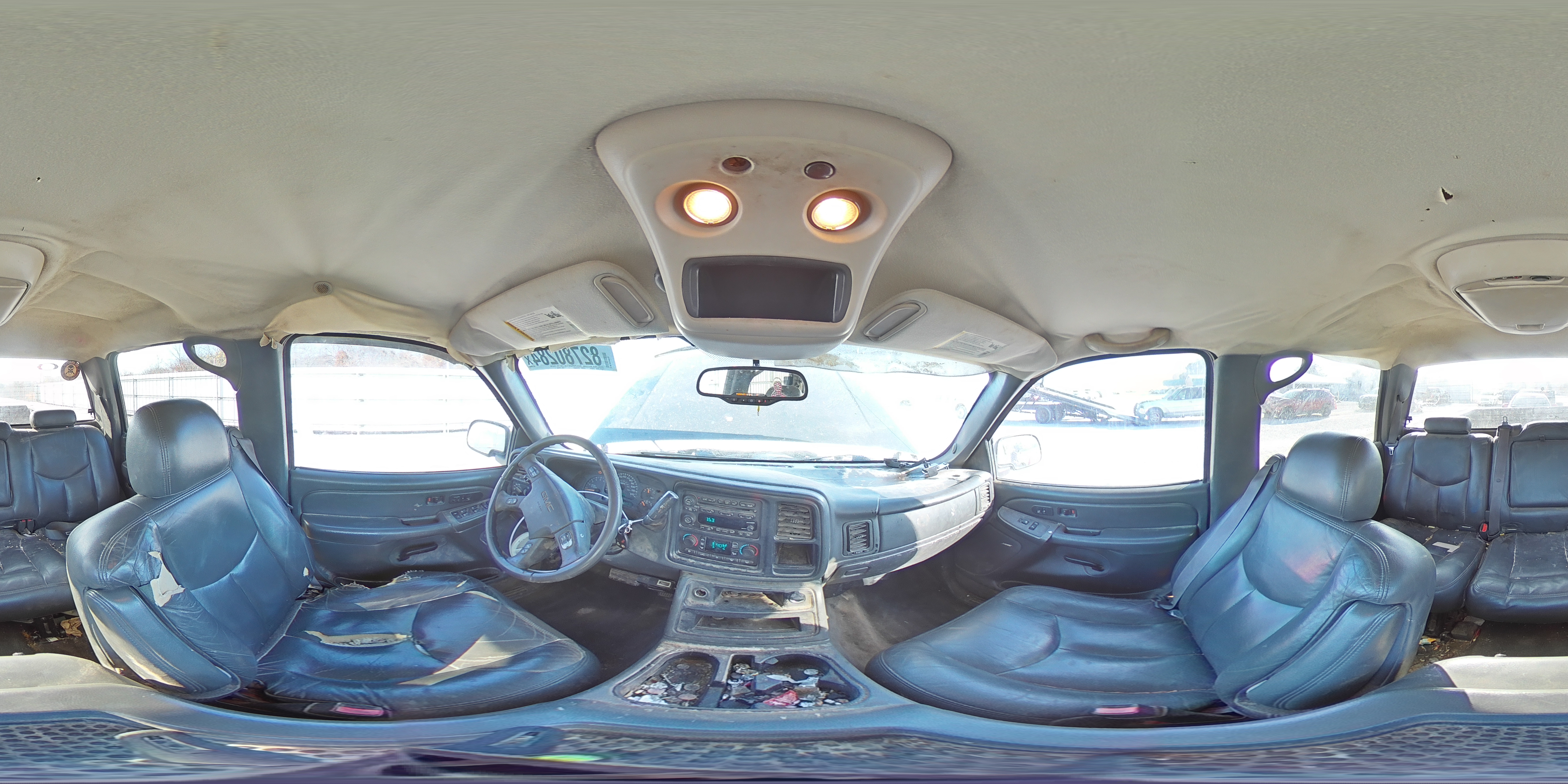 2004 GMC Sierra - Image 12