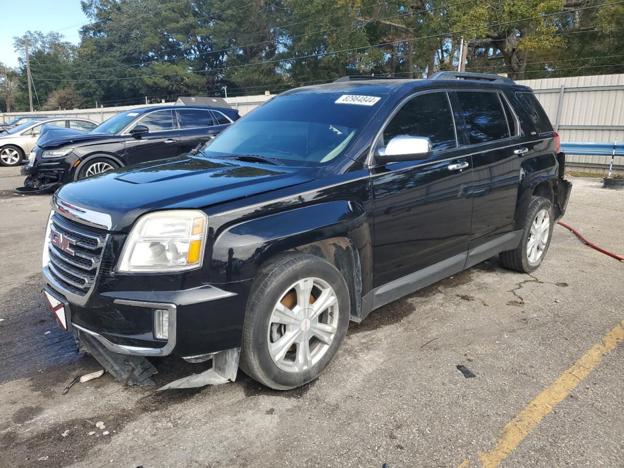 VIN 2GKFLPE36G6250619 2016 GMC TERRAIN no.1