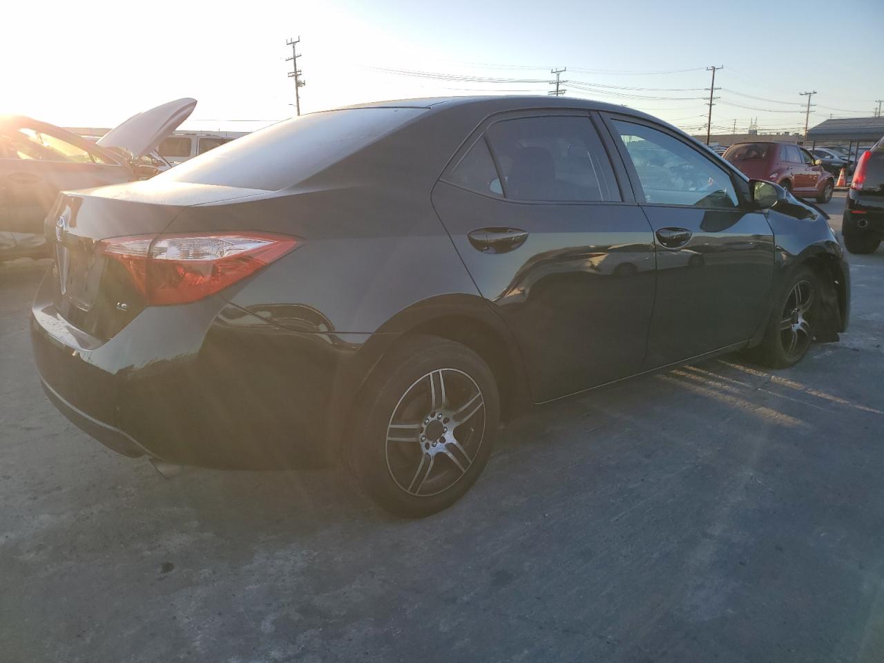 VIN 5YFBURHE8HP637253 2017 TOYOTA COROLLA no.3