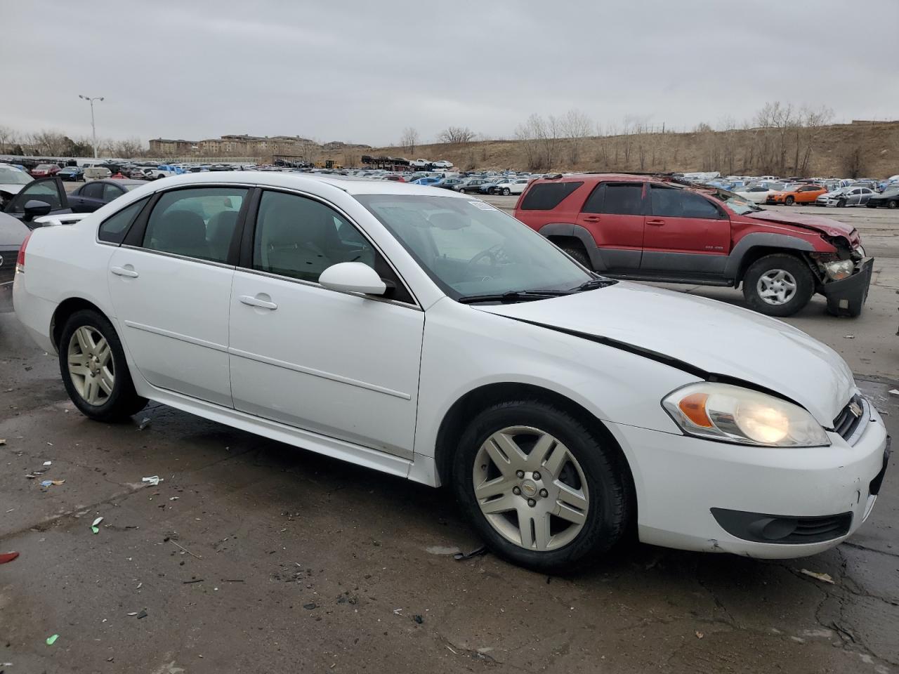 2011 Chevrolet Impala - Image 4